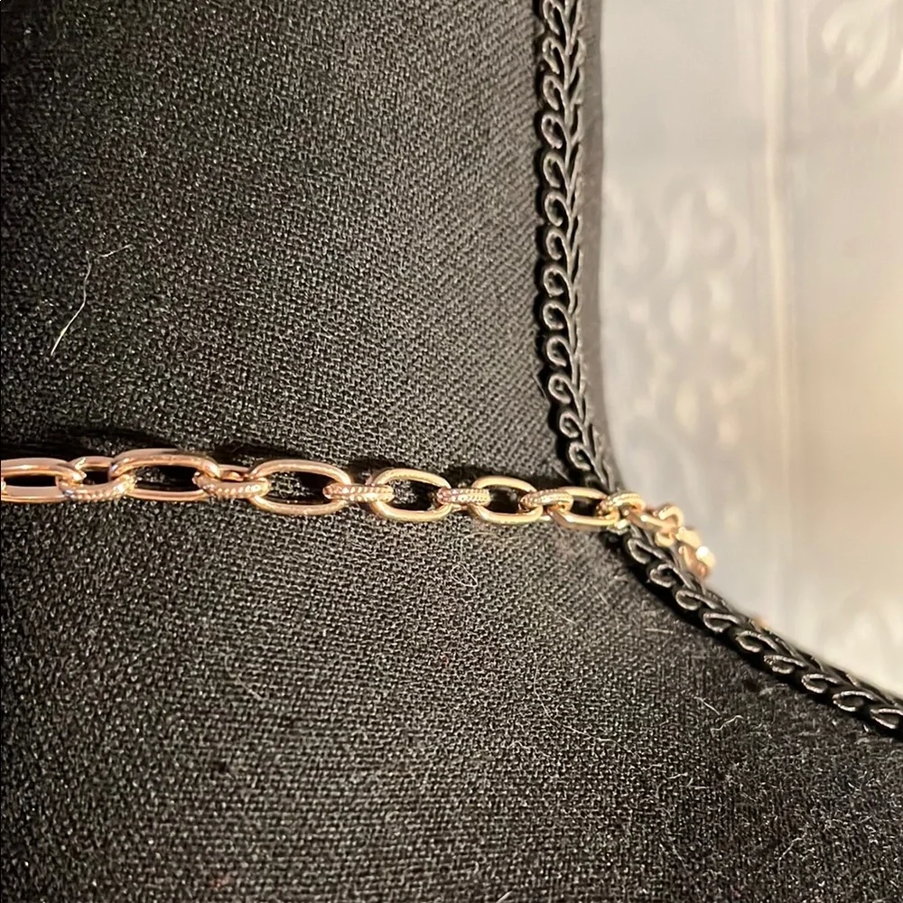 Betsey Johnson Gold Cream Floral Geometric Necklace - Picture 8 of 9